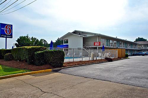 Rodeway Inn Montgomery Exterior foto