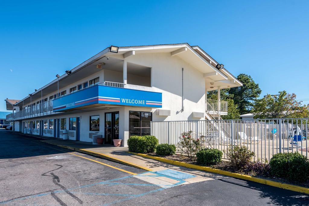Rodeway Inn Montgomery Exterior foto